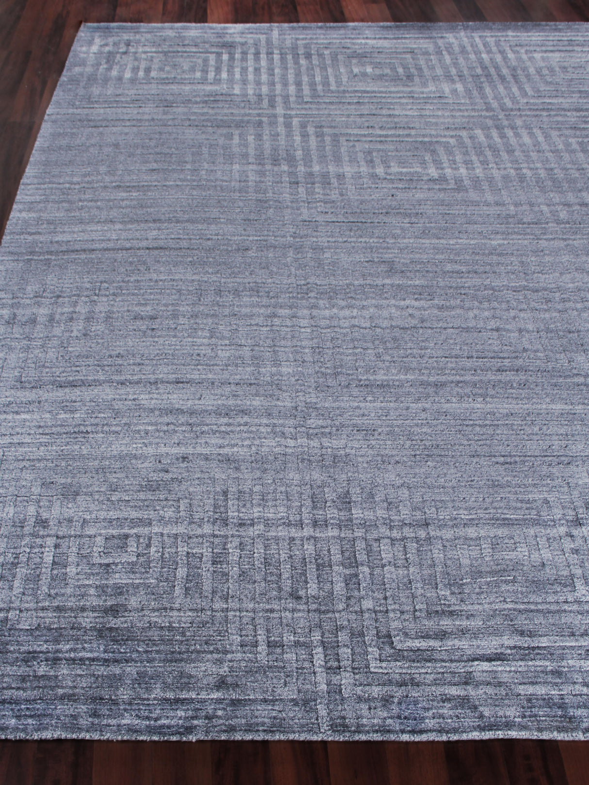 Exquisite Rugs Castelli Hand-loomed Bamboo Silk/Wool 3977 Charcoal 10' x 14' Area Rug