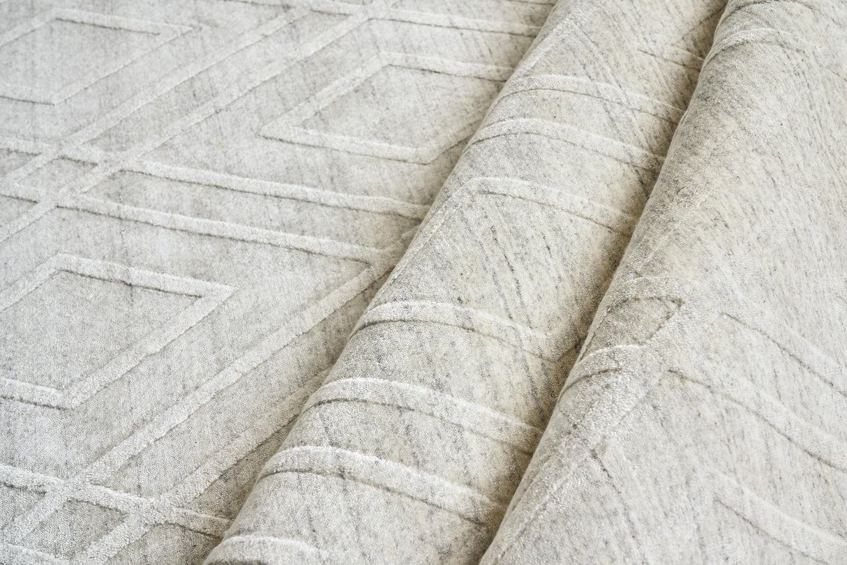 Exquisite Rugs Castelli Hand-loomed Bamboo Silk/Wool 4357 Ivory 10' x 14' Area Rug