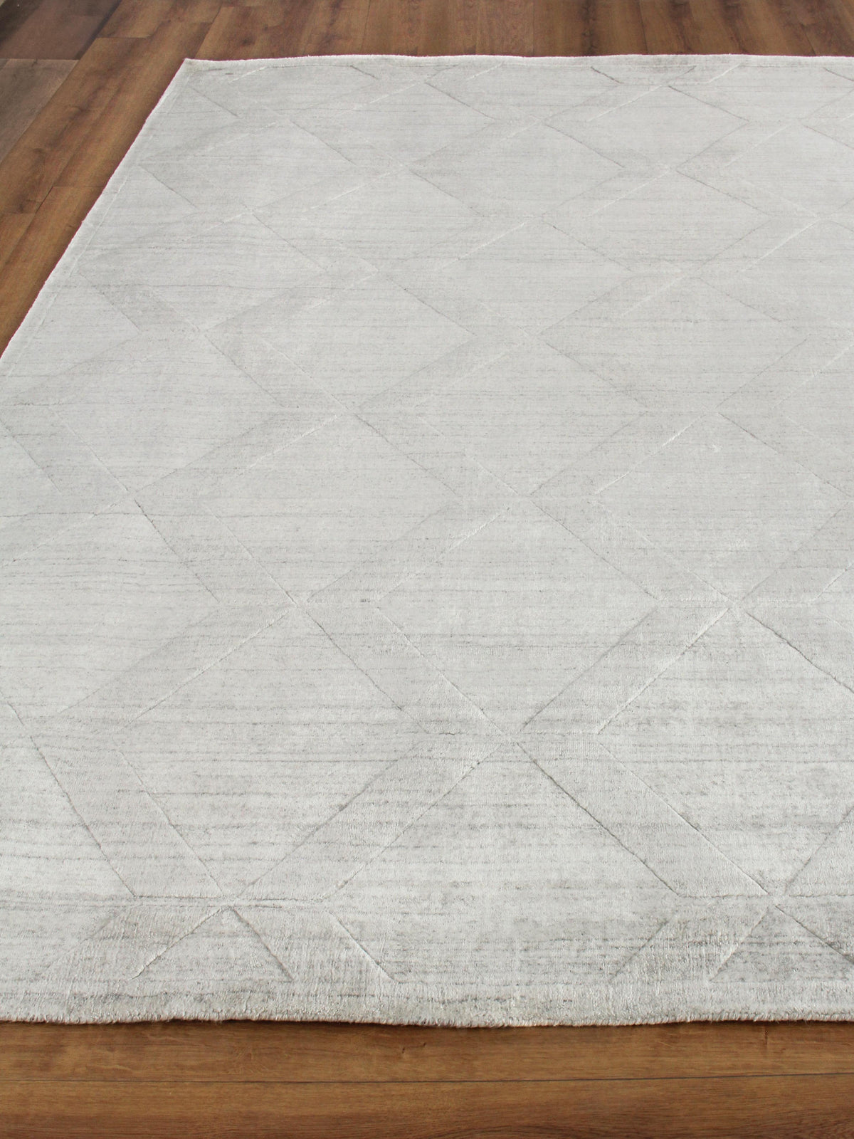 Exquisite Rugs Castelli Hand-loomed Bamboo Silk/Wool 4360 Ivory 18' x 14' Area Rug