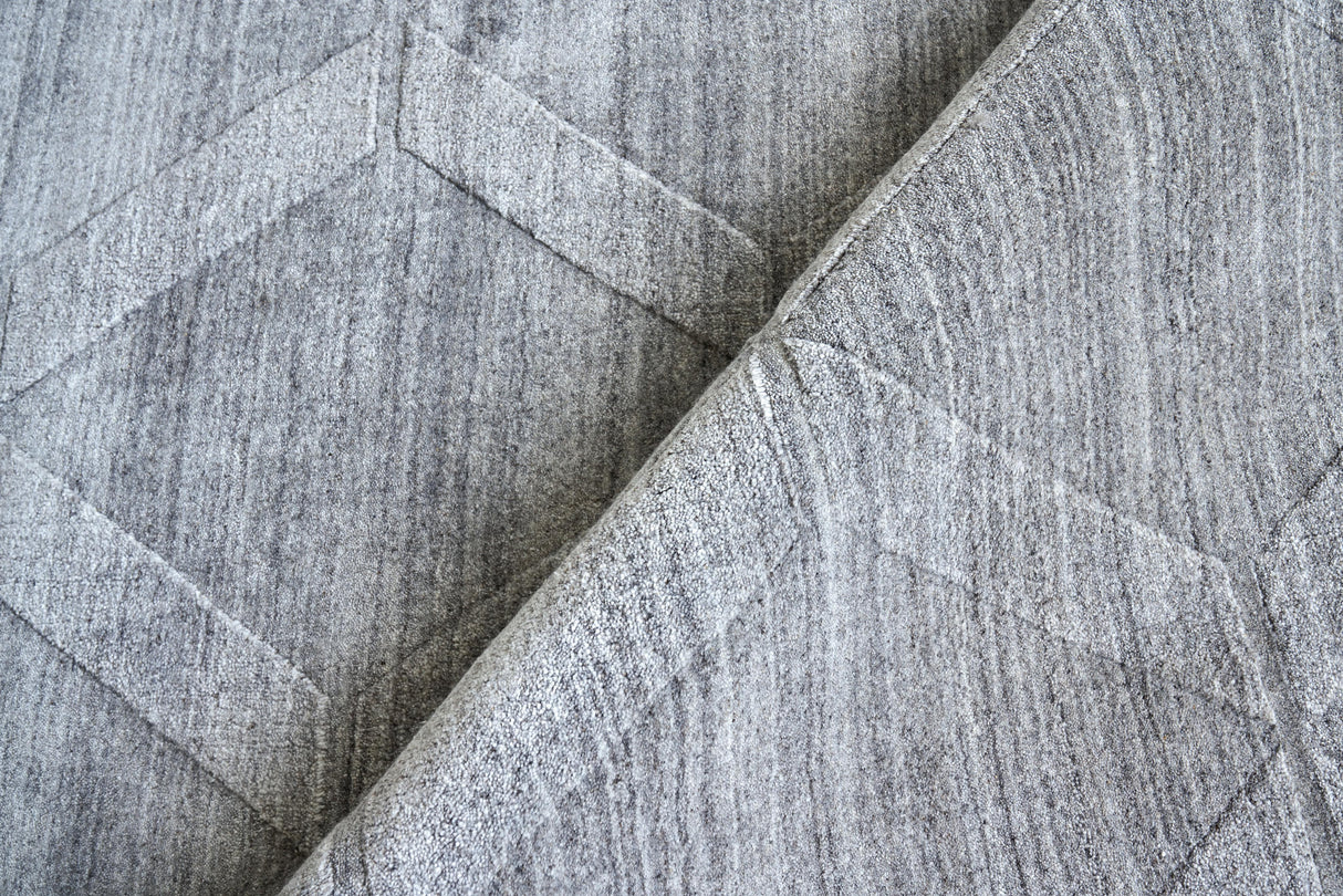 Exquisite Rugs Castelli Hand-loomed Bamboo Silk/Wool 4362 Gray 10' x 14' Area Rug