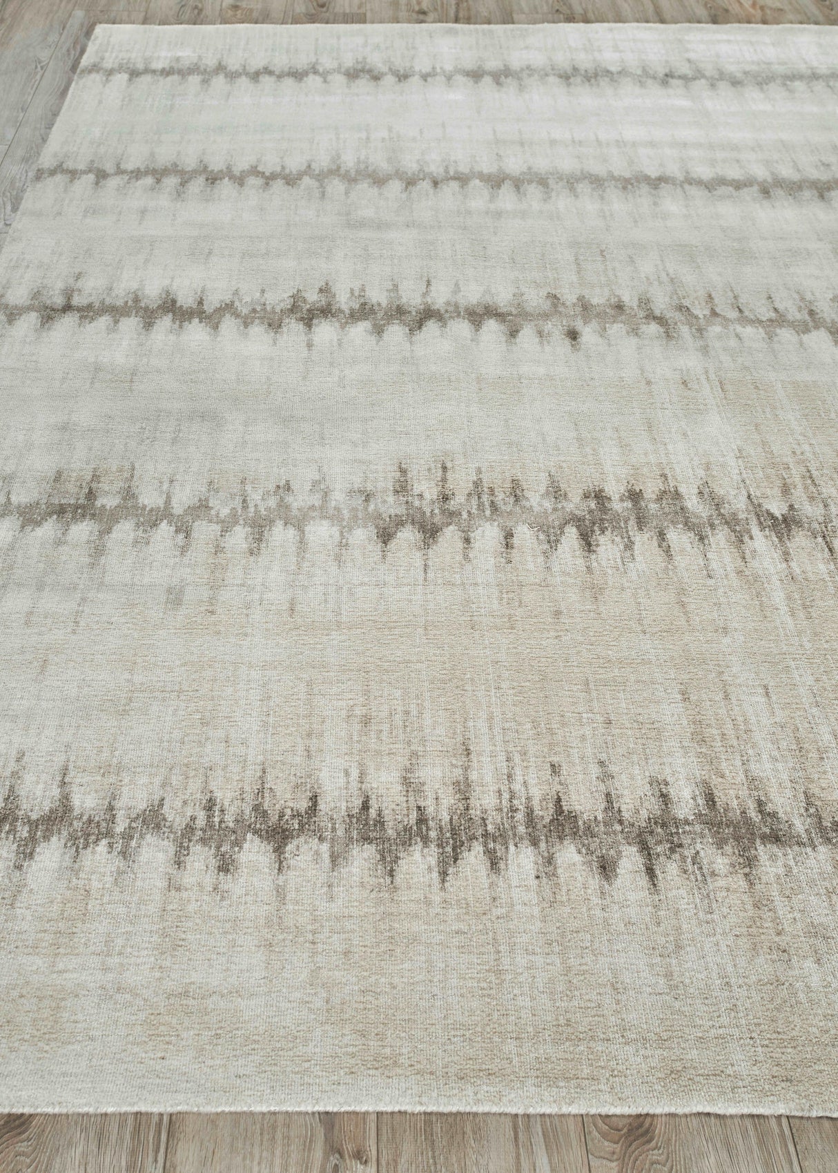 Exquisite Rugs Chroma Hand-loomed Wool/Bamboo Silk 4494 Beige/Brown 18' x 14' Area Rug