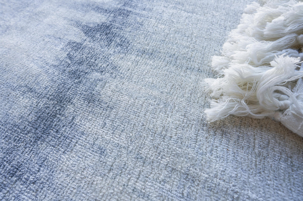 Exquisite Rugs Chroma Hand-loomed Wool/Bamboo Silk 4735 Light Blue 12' x 15' Area Rug