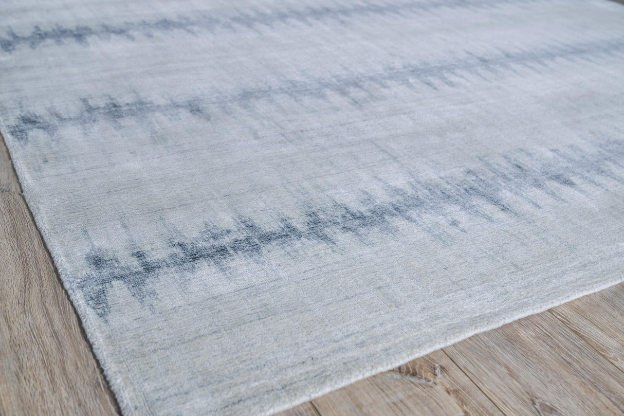 Exquisite Rugs Chroma Hand-loomed Wool/Bamboo Silk 4735 Light Blue 6' x 9' Area Rug