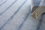 Exquisite Rugs Chroma Hand-loomed Wool/Bamboo Silk 4735 Light Blue 9' x 12' Area Rug