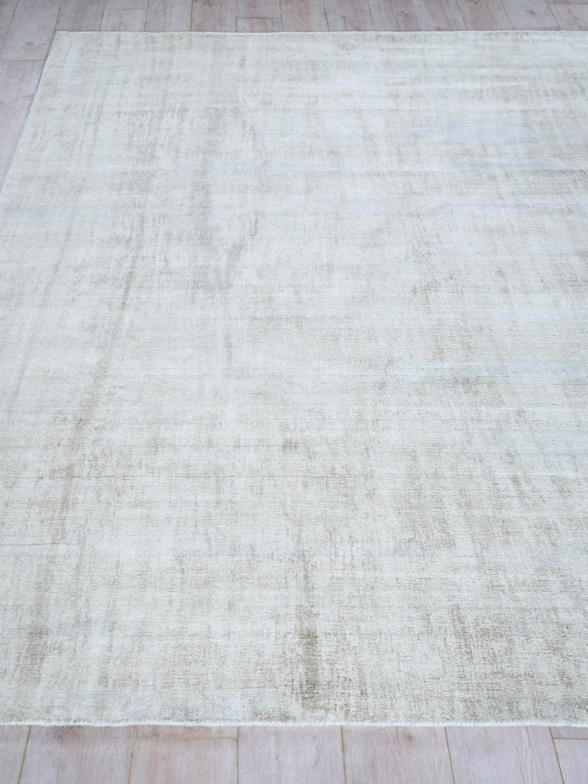Exquisite Rugs Cloud Hand-loomed Wool/Bamboo Silk 5306 Ivory/Beige 12' x 15' Area Rug