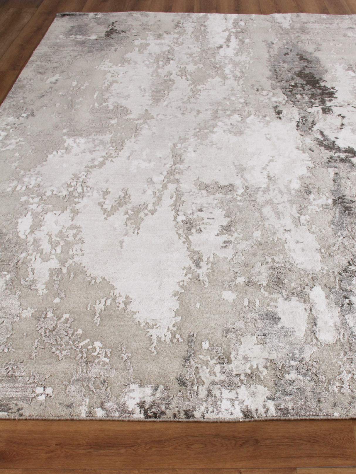 Exquisite Rugs Cosmo Hand-knotted Wool/Bamboo Silk 4345 Silver/Blue/Ivory 9' x 12' Area Rug