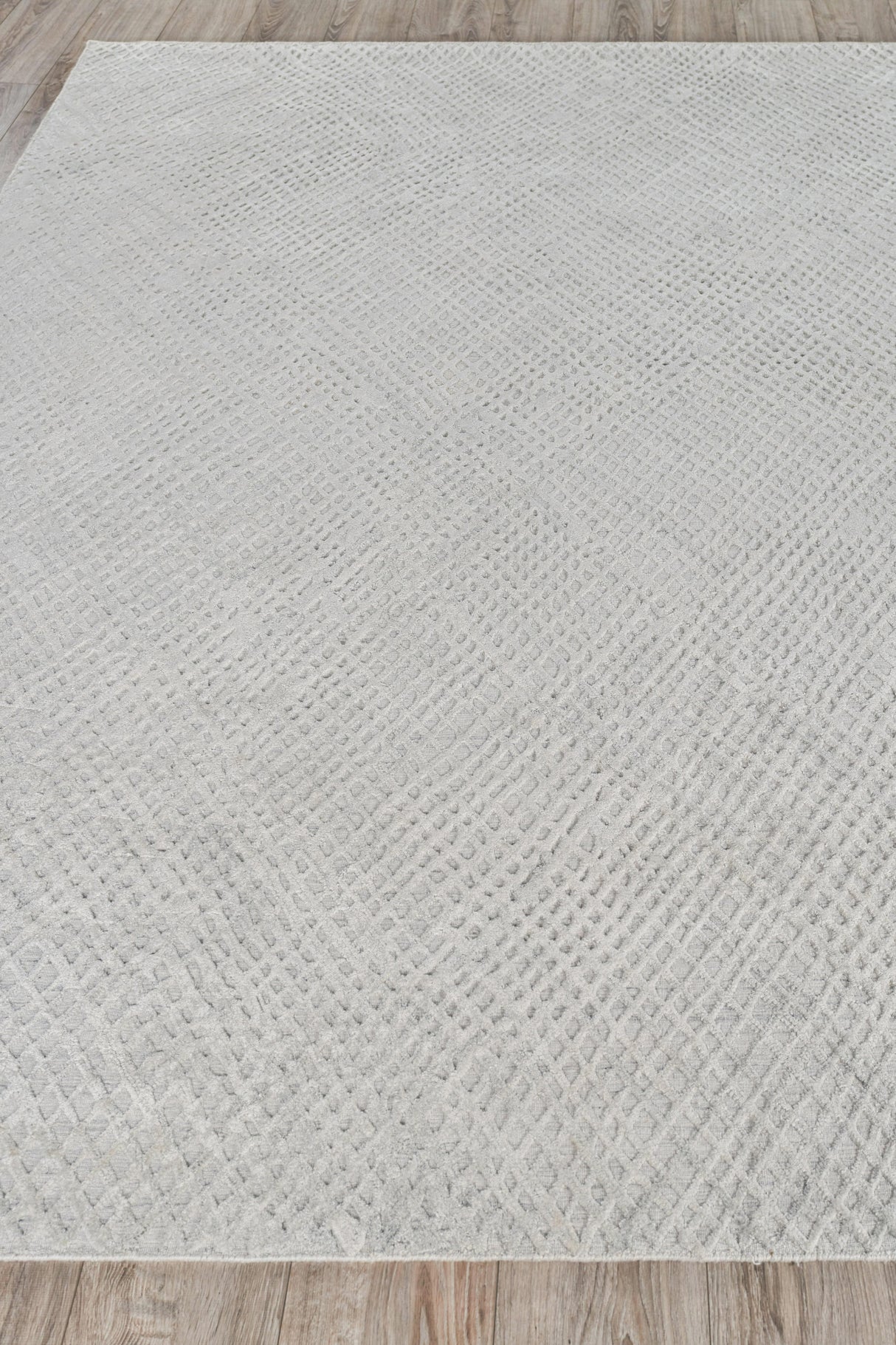 Exquisite Rugs Crescendo Hand-loomed Bamboo Silk 4901 White 12' x 15' Area Rug