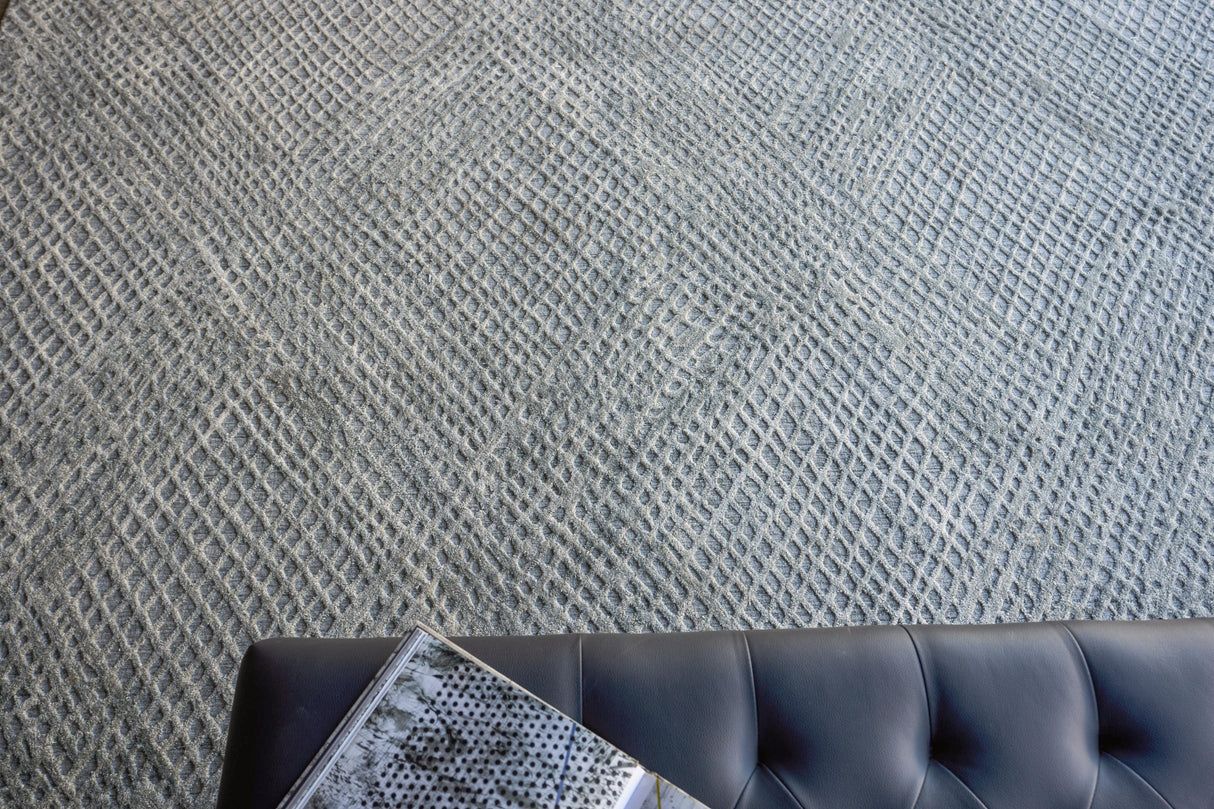 Exquisite Rugs Crescendo Hand-loomed Bamboo Silk 4902 Silver 10' x 14' Area Rug