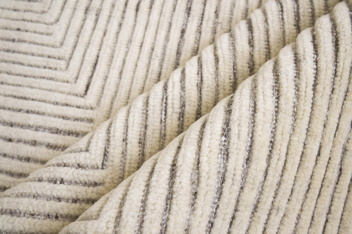Exquisite Rugs Crescent Hand-knotted New Zealand Wool 4044 Ivory 18' x 14' Area Rug