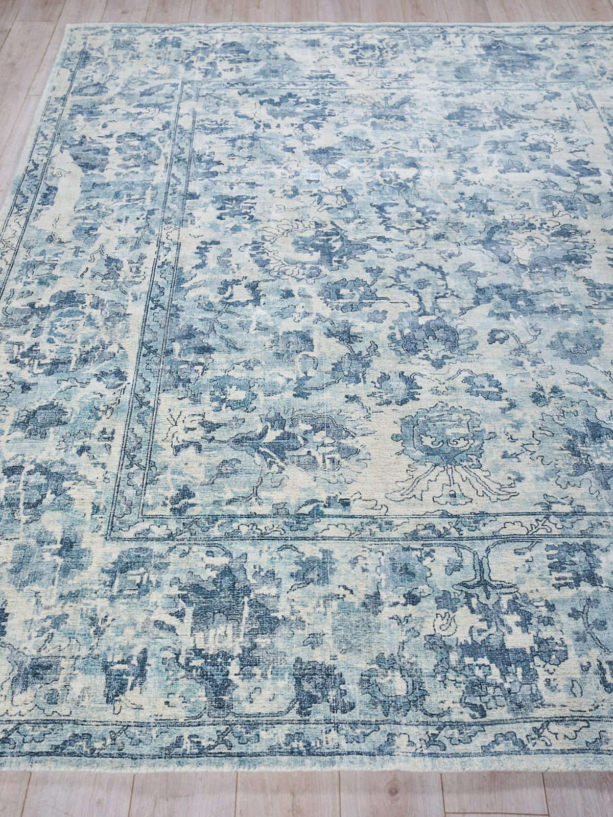 Exquisite Rugs Dorchester Hand-loomed Wool/Bamboo Silk 6320 Navy/Blue 6' x 9' Area Rug