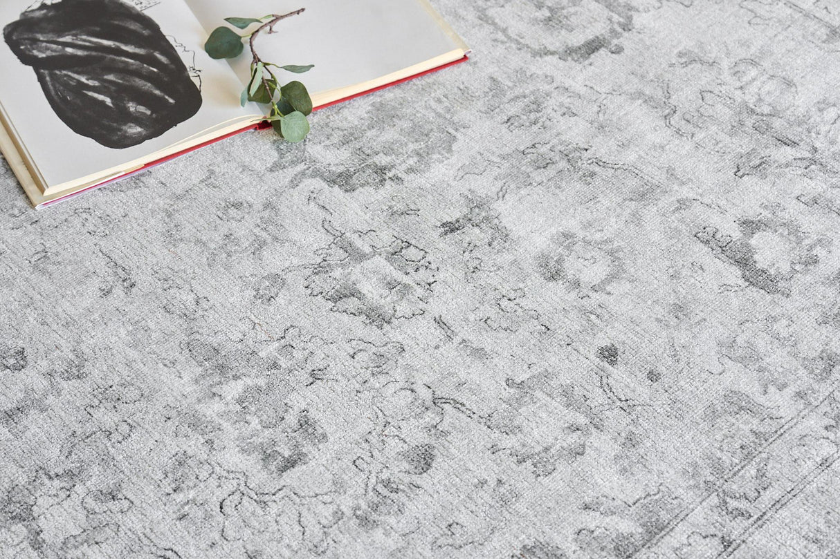 Exquisite Rugs Dorchester Hand-loomed Wool/Bamboo Silk 6321 Ivory/Silver 10' x 14' Area Rug