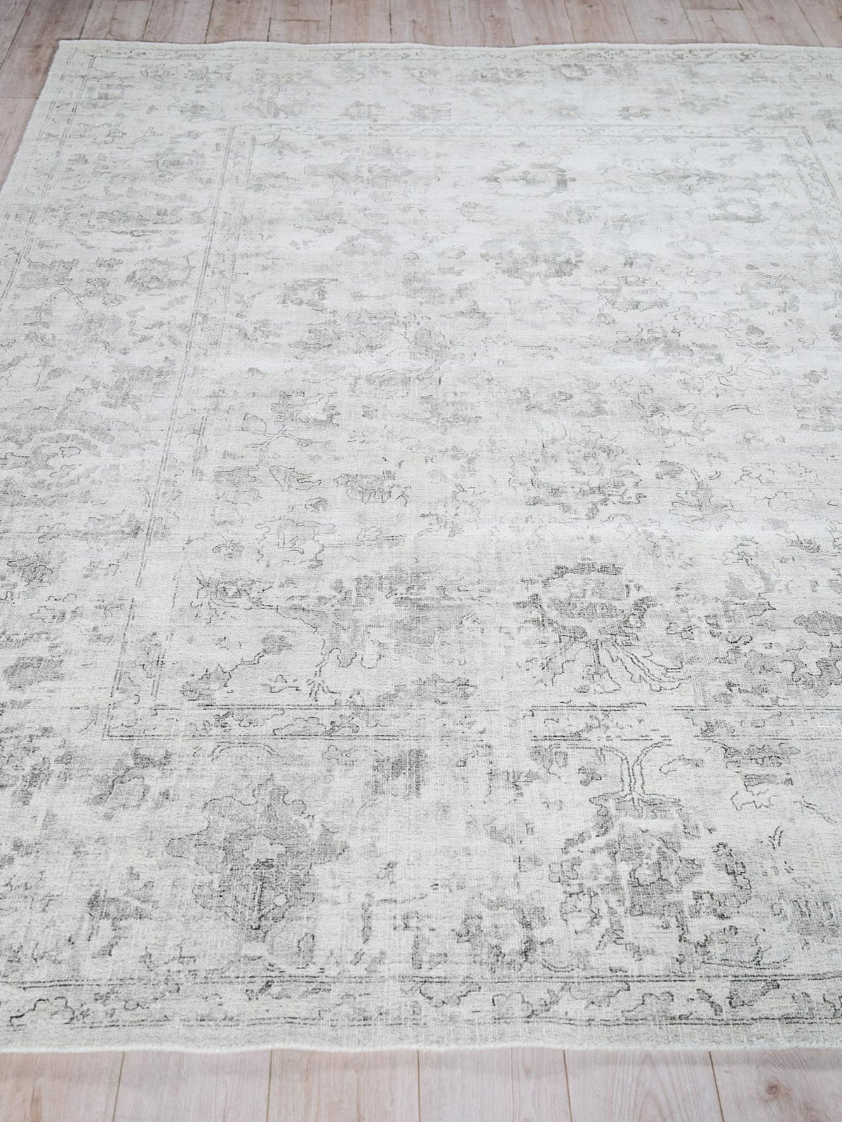 Exquisite Rugs Dorchester Hand-loomed Wool/Bamboo Silk 6321 Ivory/Silver 9' x 12' Area Rug