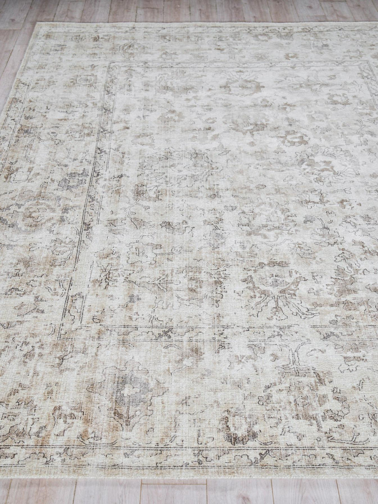 Exquisite Rugs Dorchester Hand-loomed Wool/Bamboo Silk 6325 Beige/Brown 12' x 9' Area Rug