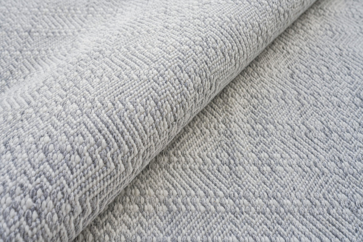 Exquisite Rugs Echo Indoor/Outdoor Flatweave PET yarn 4893 Ivory/Light Silver 8' x 10' Area Rug