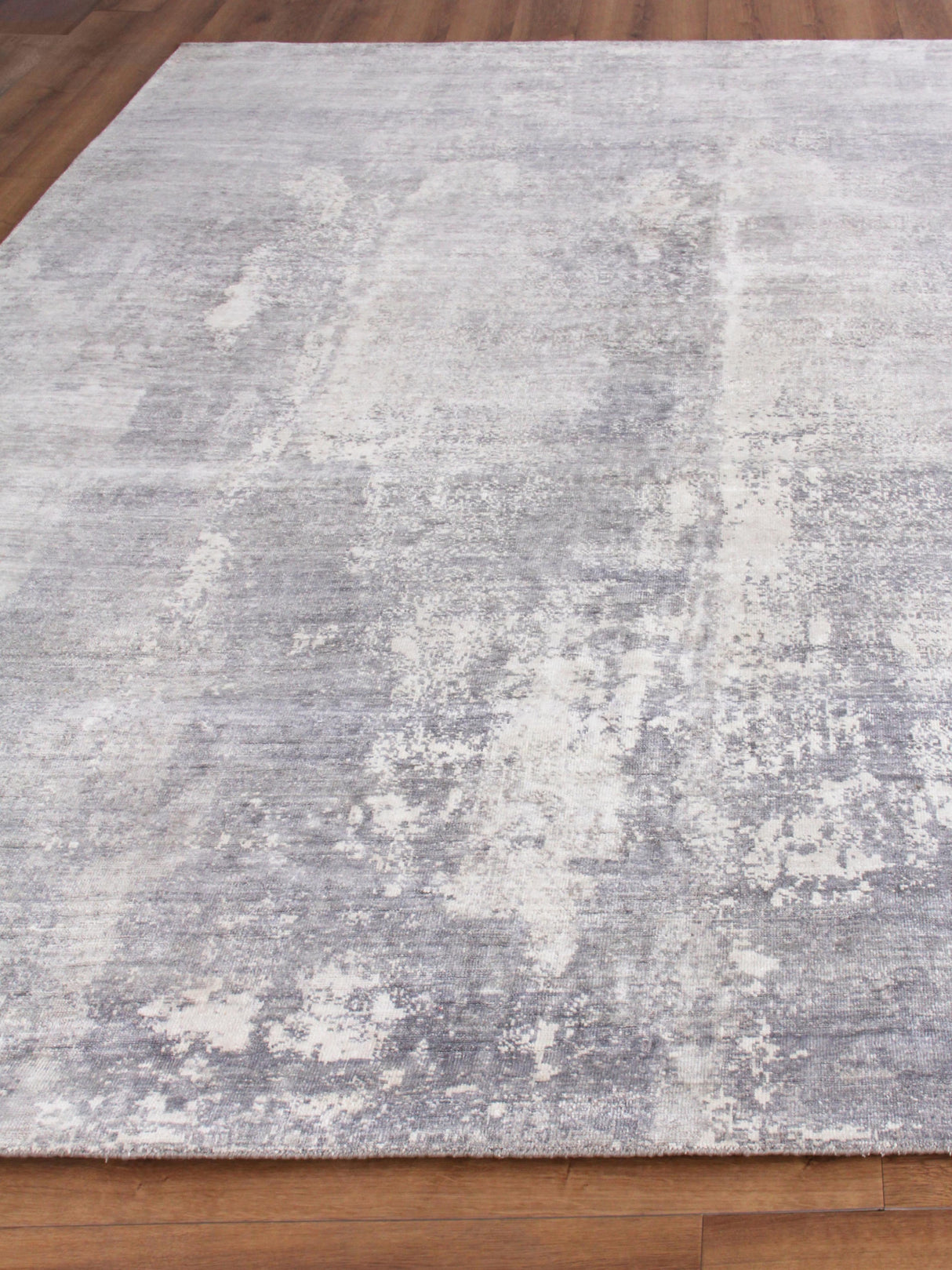 Exquisite Rugs Fine Pure Silk Hand-knotted Silk 4226 Silver/Ivory 12' x 15' Area Rug