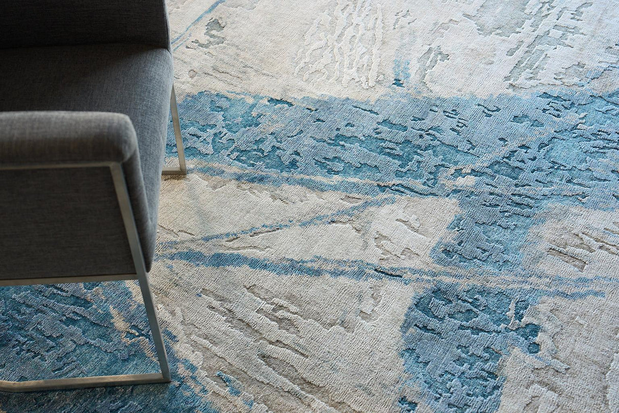 Exquisite Rugs Floor Art Hand-knotted Bamboo Silk 5708 Ivory/Light Blue 8' x 10' Area Rug