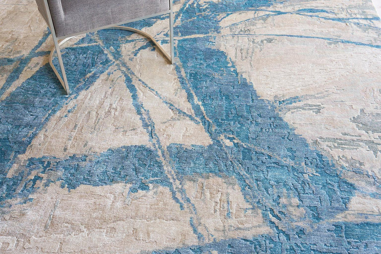 Exquisite Rugs Floor Art Hand-knotted Bamboo Silk 5708 Ivory/Light Blue 8' x 10' Area Rug