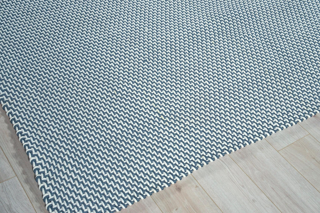 Exquisite Rugs Harbor Indoor/Outdoor Handwoven Polypropylene 6044 White/Gray 10' x 14' Area Rug