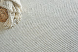 Exquisite Rugs Kaza Hand-loomed New Zealand Wool 5304 Ivory 10' x 14' Area Rug