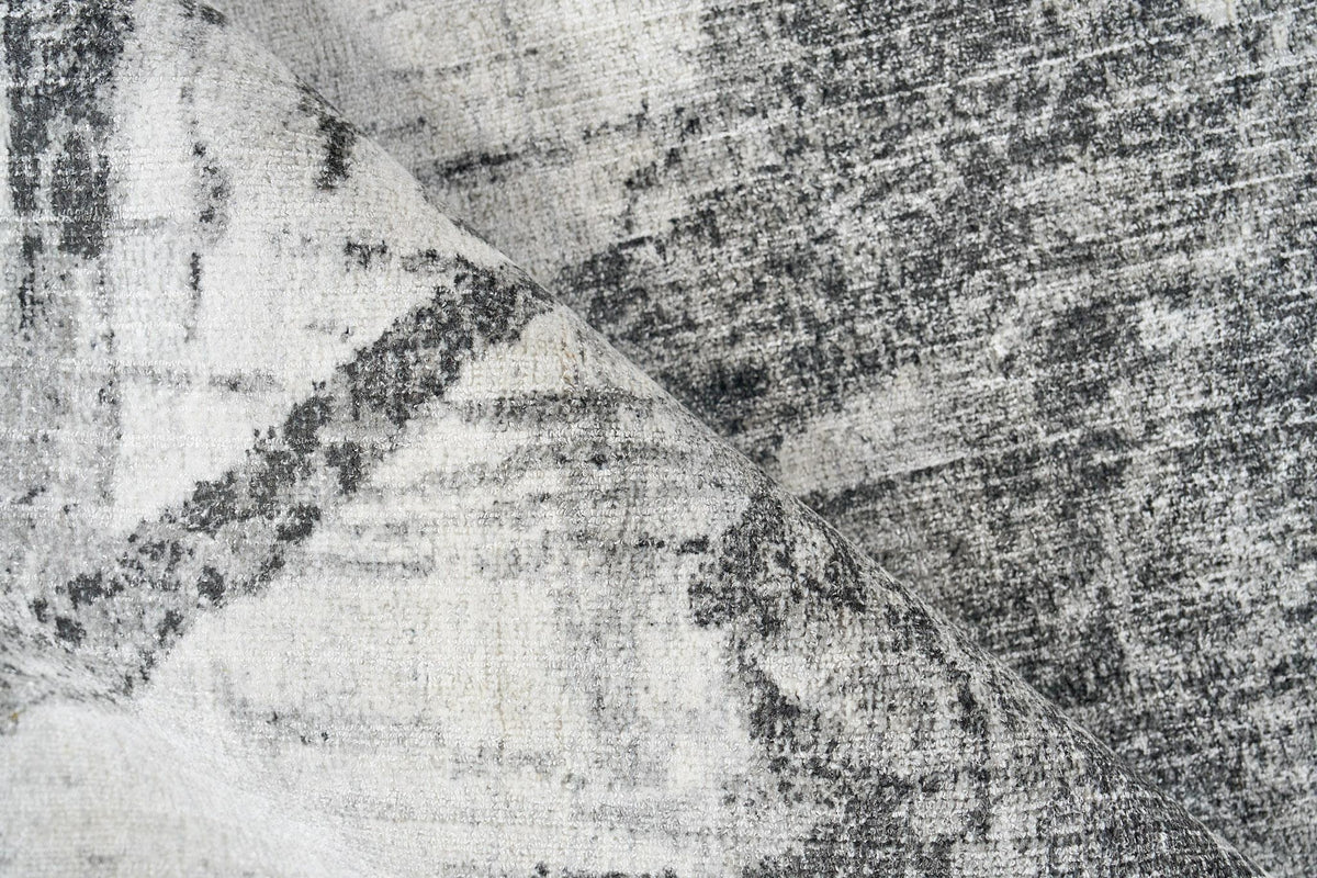 Exquisite Rugs Kyoto Hand-loomed Wool/Bamboo Silk 6331 Silver/Black 14' x 10' Area Rug