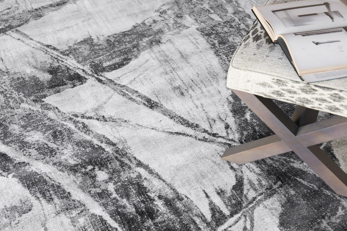 Exquisite Rugs Kyoto Hand-loomed Wool/Bamboo Silk 6331 Silver/Black 12' x 9' Area Rug