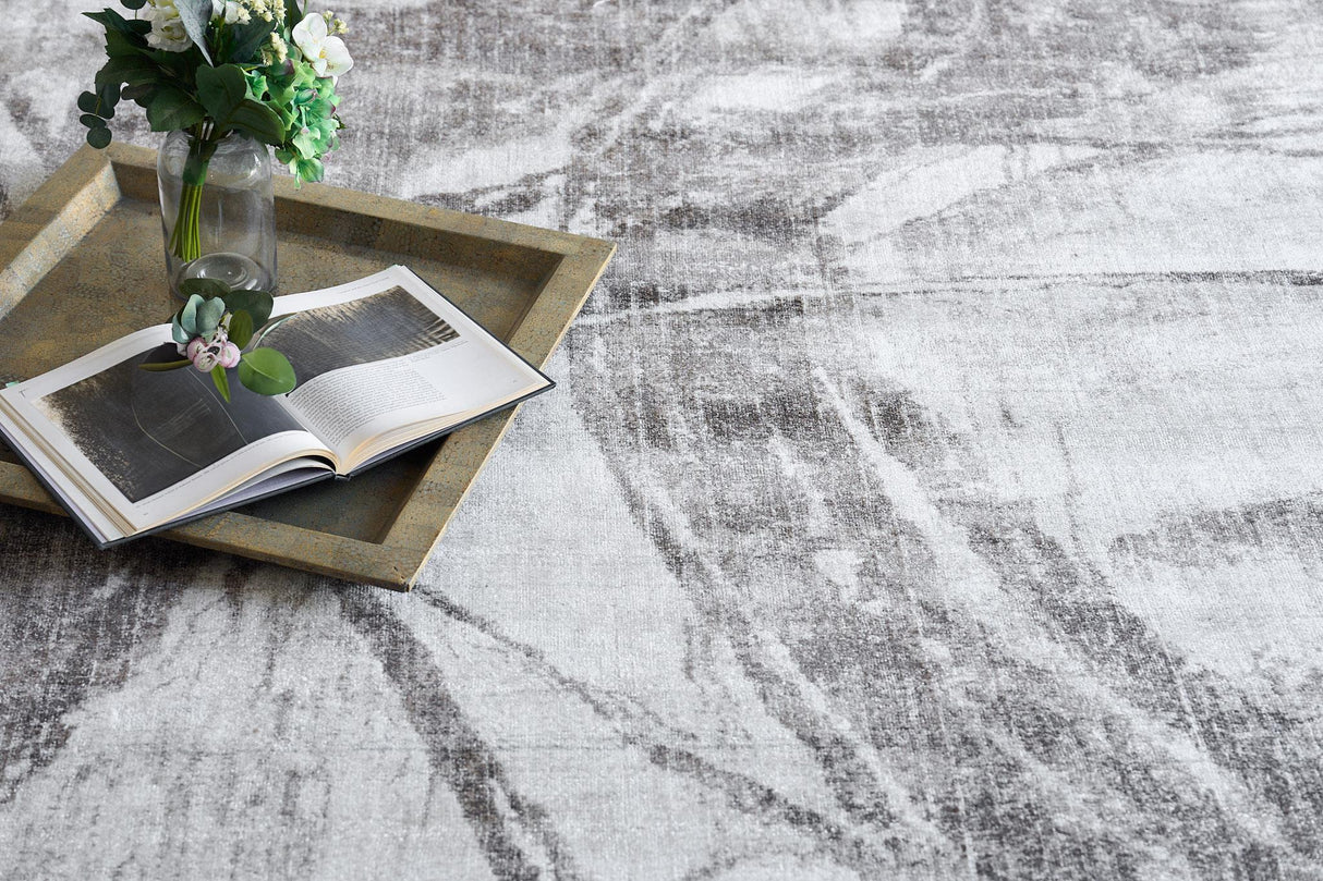 Exquisite Rugs Kyoto Hand-loomed Wool/Bamboo Silk 6332 Silver/Beige 9' x 6' Area Rug