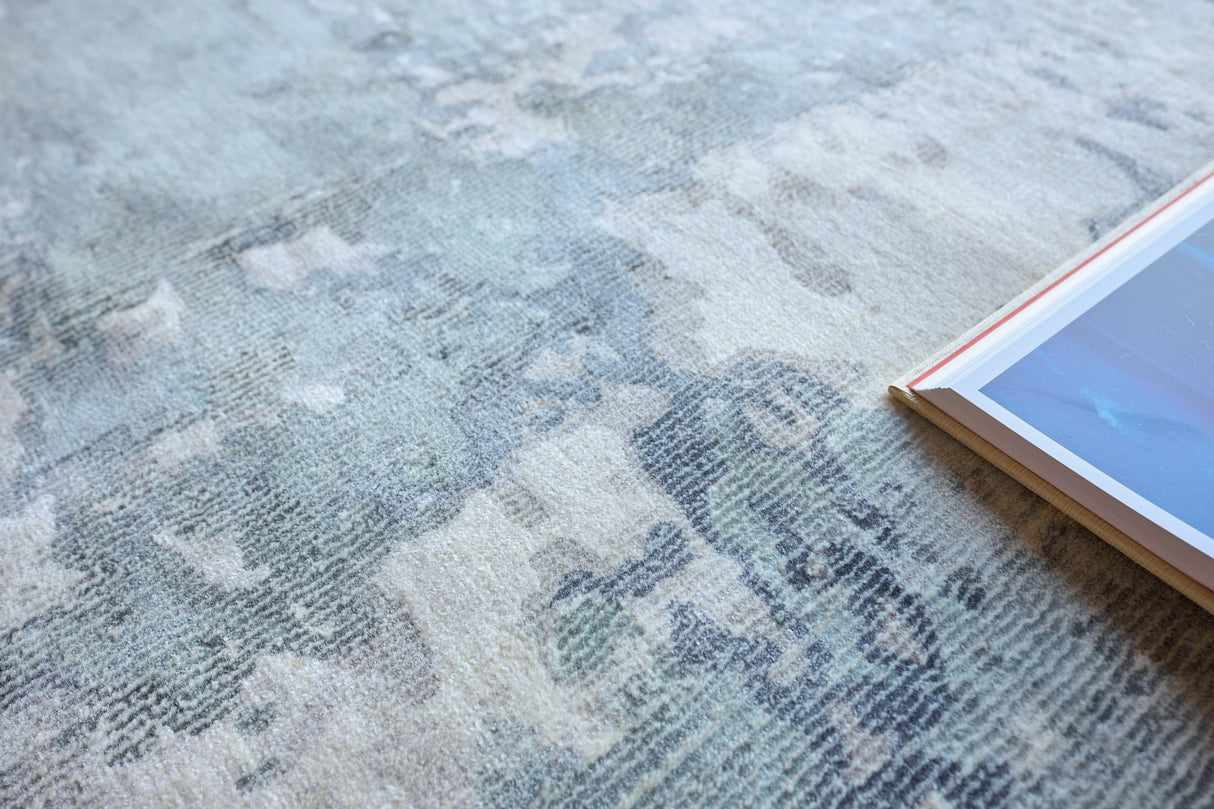 Exquisite Rugs Laguna Hand-loomed Wool/Bamboo Silk 4953 Blue/Multi 10' x 14' Area Rug