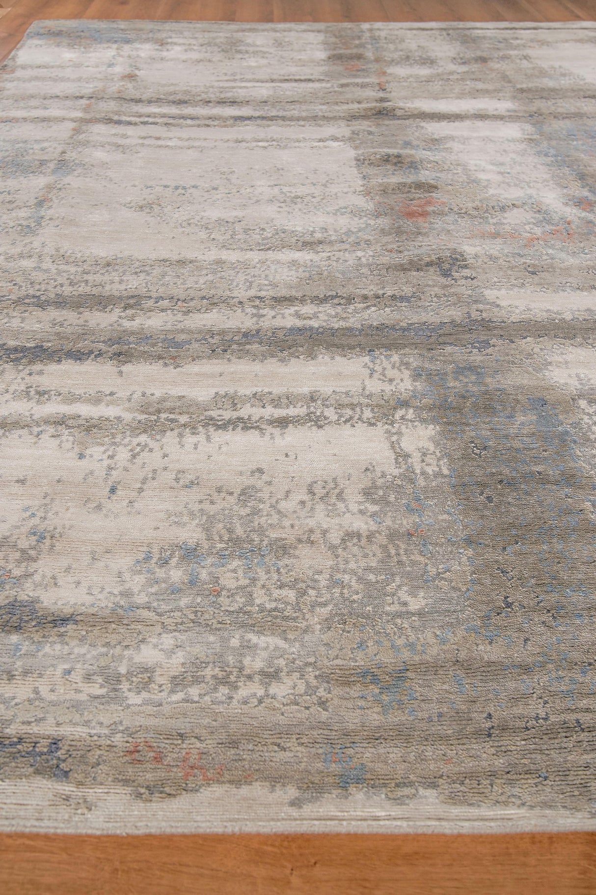 Exquisite Rugs Laureno Hand-knotted Bamboo Silk 4471 Silver Blue 14' x 18' Area Rug