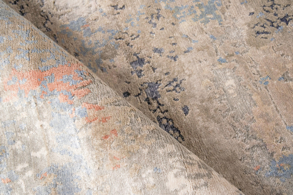 Exquisite Rugs Laureno Hand-knotted Bamboo Silk 4471 Silver Blue 8' x 10' Area Rug