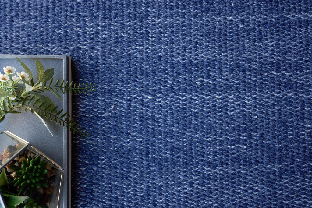 Exquisite Loro Indoor/Outdoor Flatweave PET yarn Navy Area Rug 14.0'X18.0' Rug