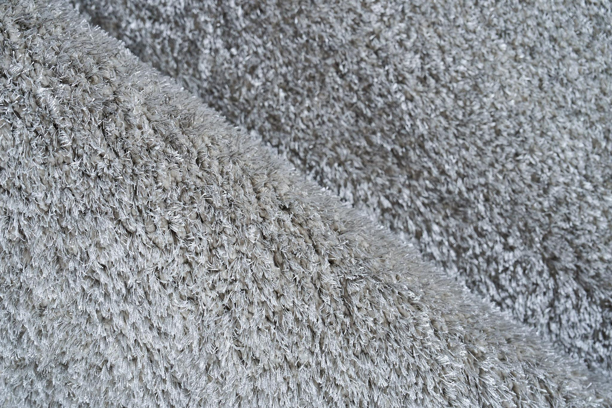 Exquisite Rugs Luxe Shag Power-loomed Polyester/Microfiber 5482 Silver 4' x 6' Area Rug