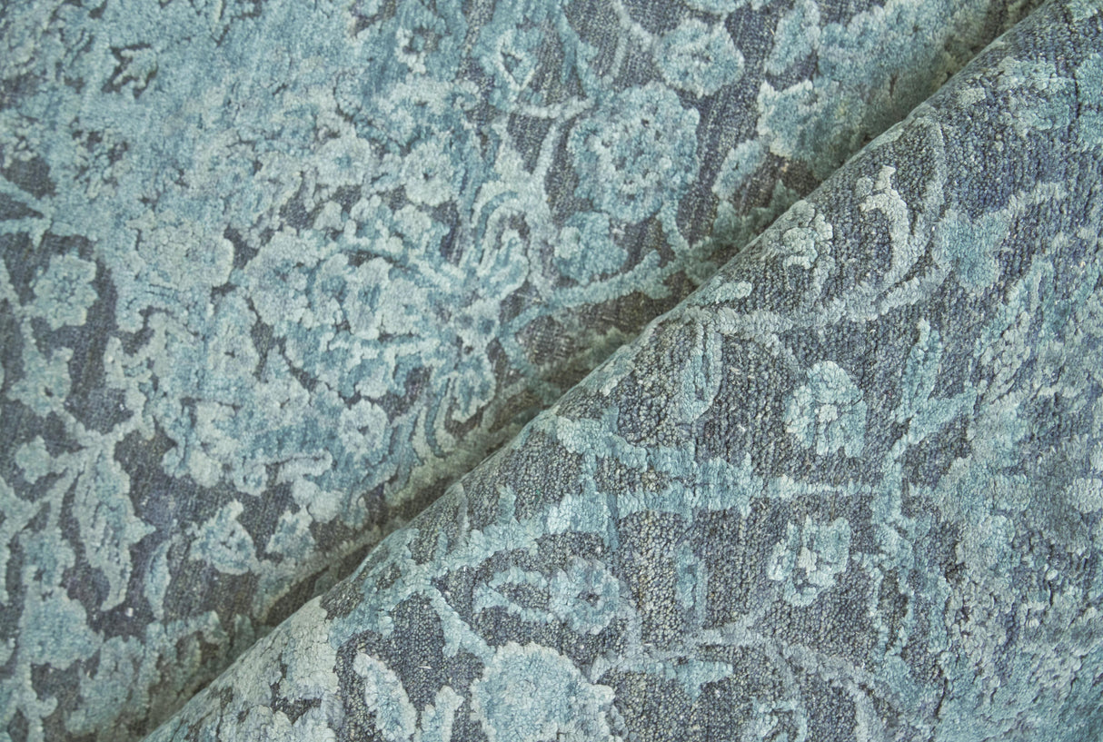 Exquisite Rugs Meena Hand-knotted Wool/Silk 2466 Blue/Light Blue 6' x 9' Area Rug