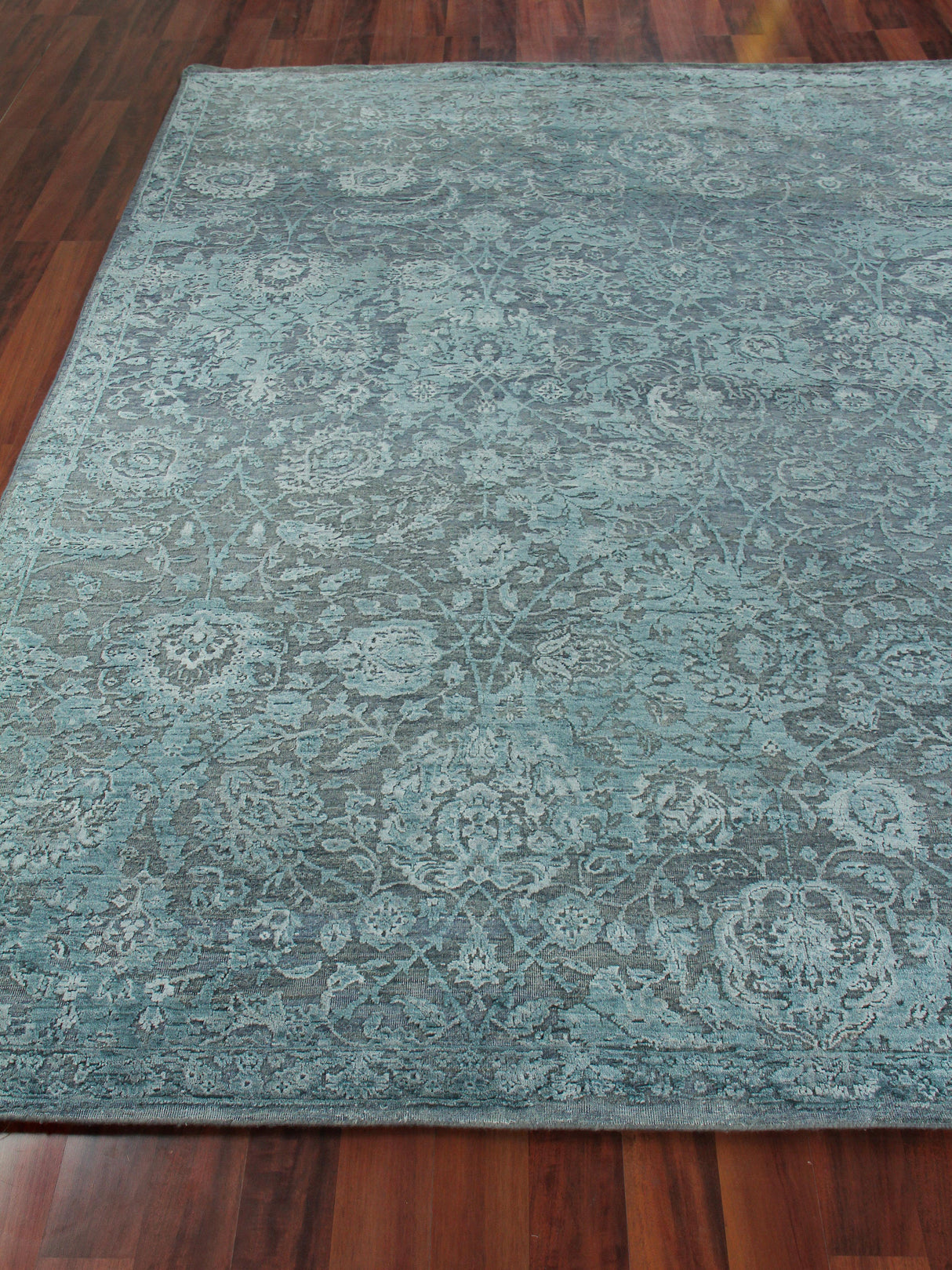 Exquisite Rugs Meena Hand-knotted Wool/Silk 2466 Blue/Light Blue 8' x 10' Area Rug