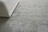 Exquisite Rugs Meena Hand-knotted Wool/Silk 2468 Silver/Gray 8' x 10' Area Rug