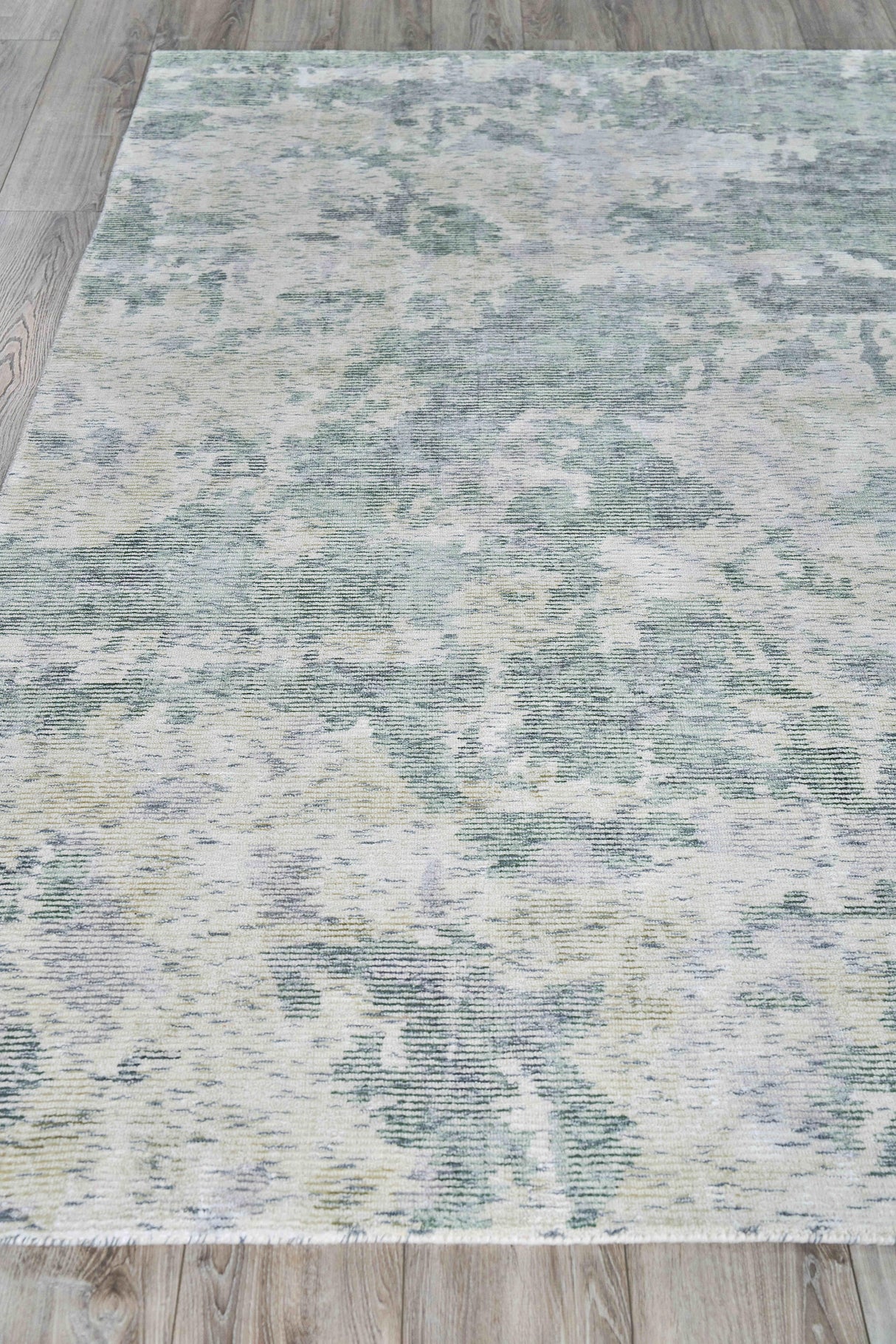 Exquisite Rugs Mineral Hand-loomed Wool/Bamboo Silk 5358 Green 6' x 9' Area Rug