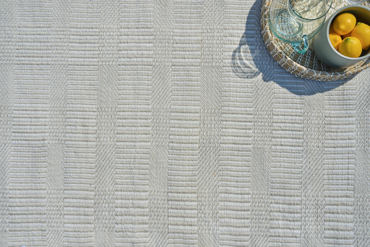 Exquisite Rugs Naples Indoor/Outdoor Flatweave PET yarn 4982 Light Beige 3' x 5' Area Rug