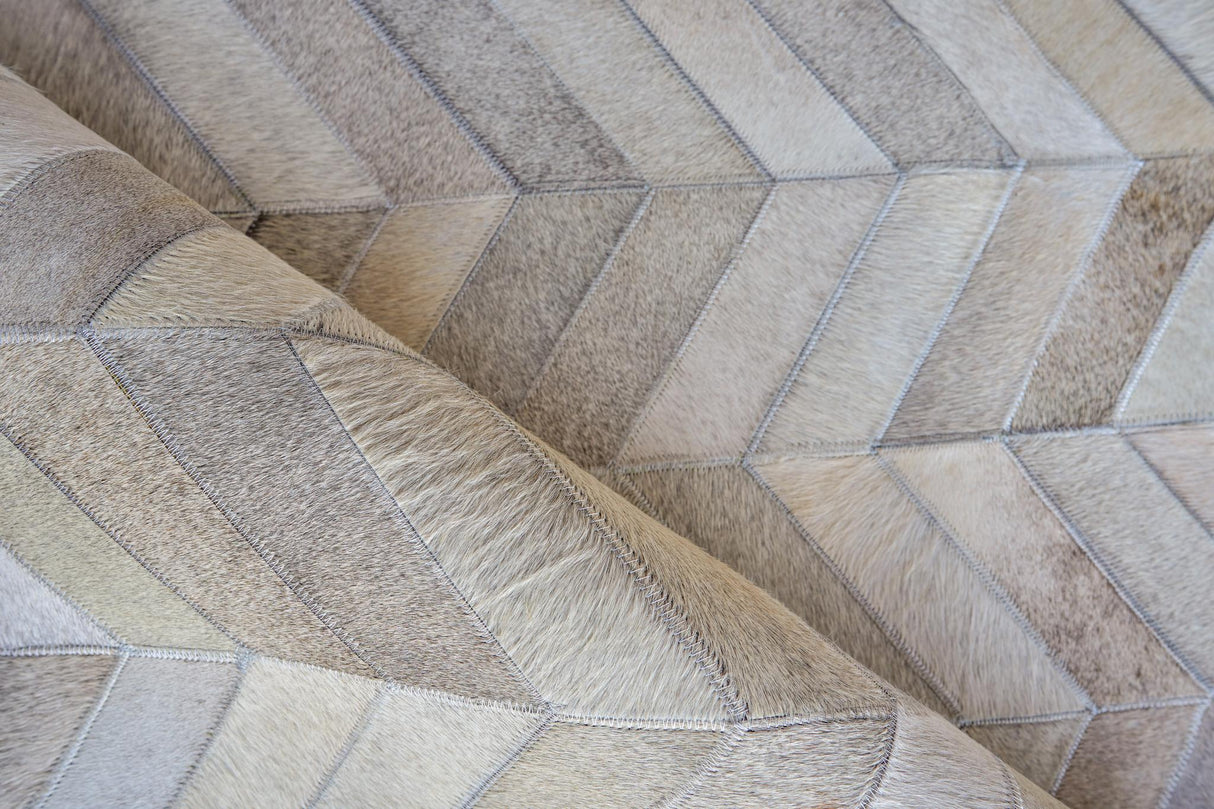 Exquisite Natural Hide Hand-stitched Leather Hide White/Silver Area Rug 11.5'X14.5' Rug