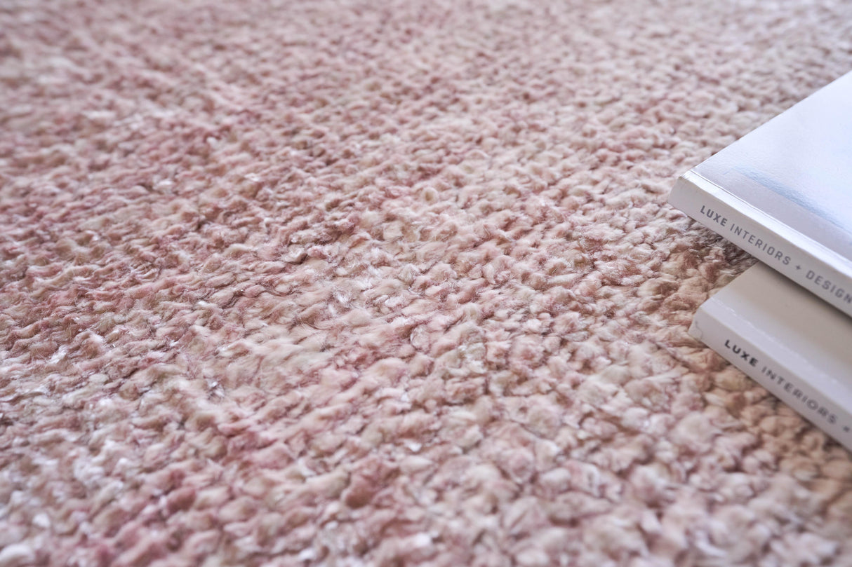 Exquisite Rugs Plush Hand-knotted Bamboo Silk/Mohair 4641 Pink 8' x 10' Area Rug