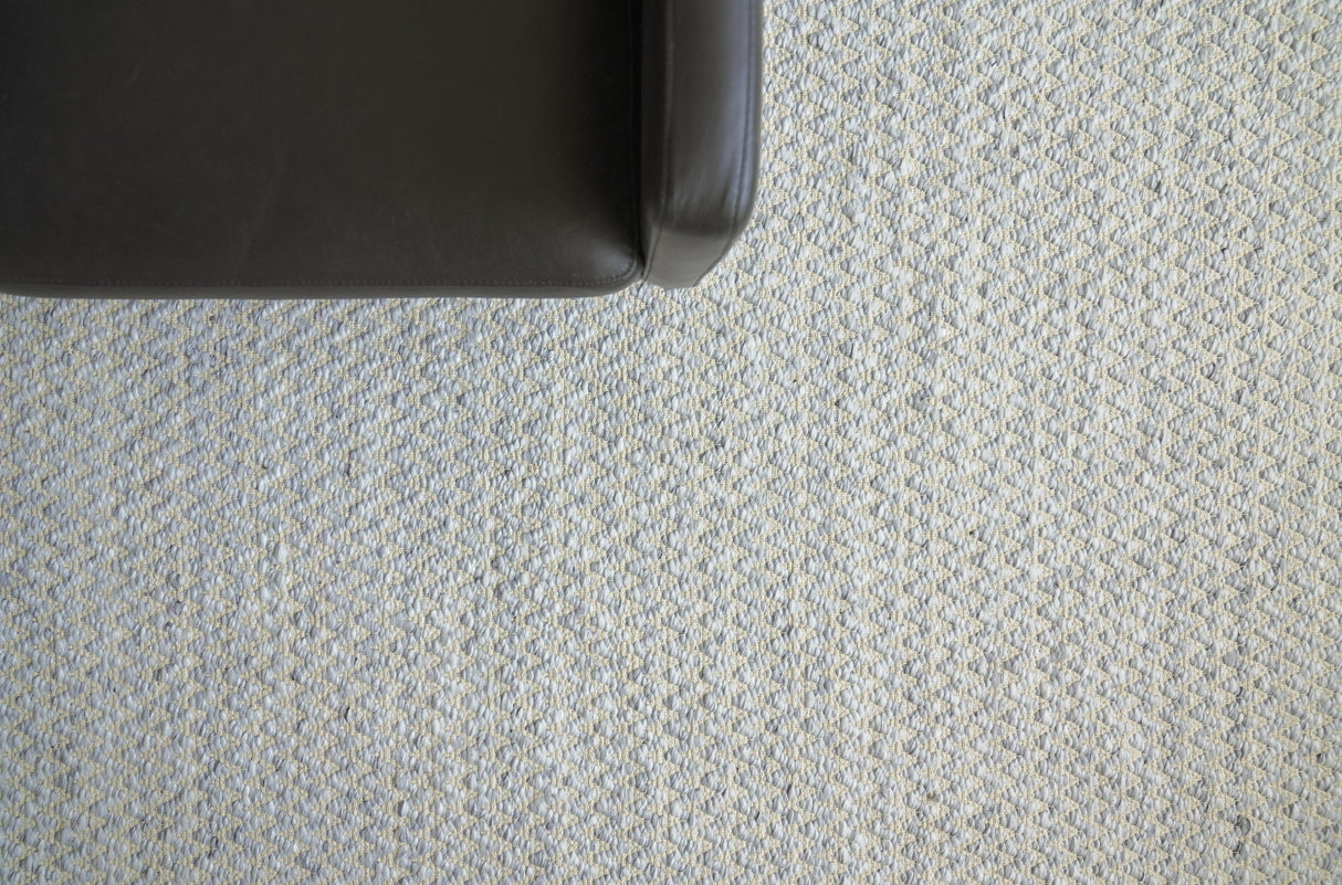Exquisite Rugs Rialto Handwoven Polyester/Cotton 3957 Light Gray 12' x 15' Area Rug