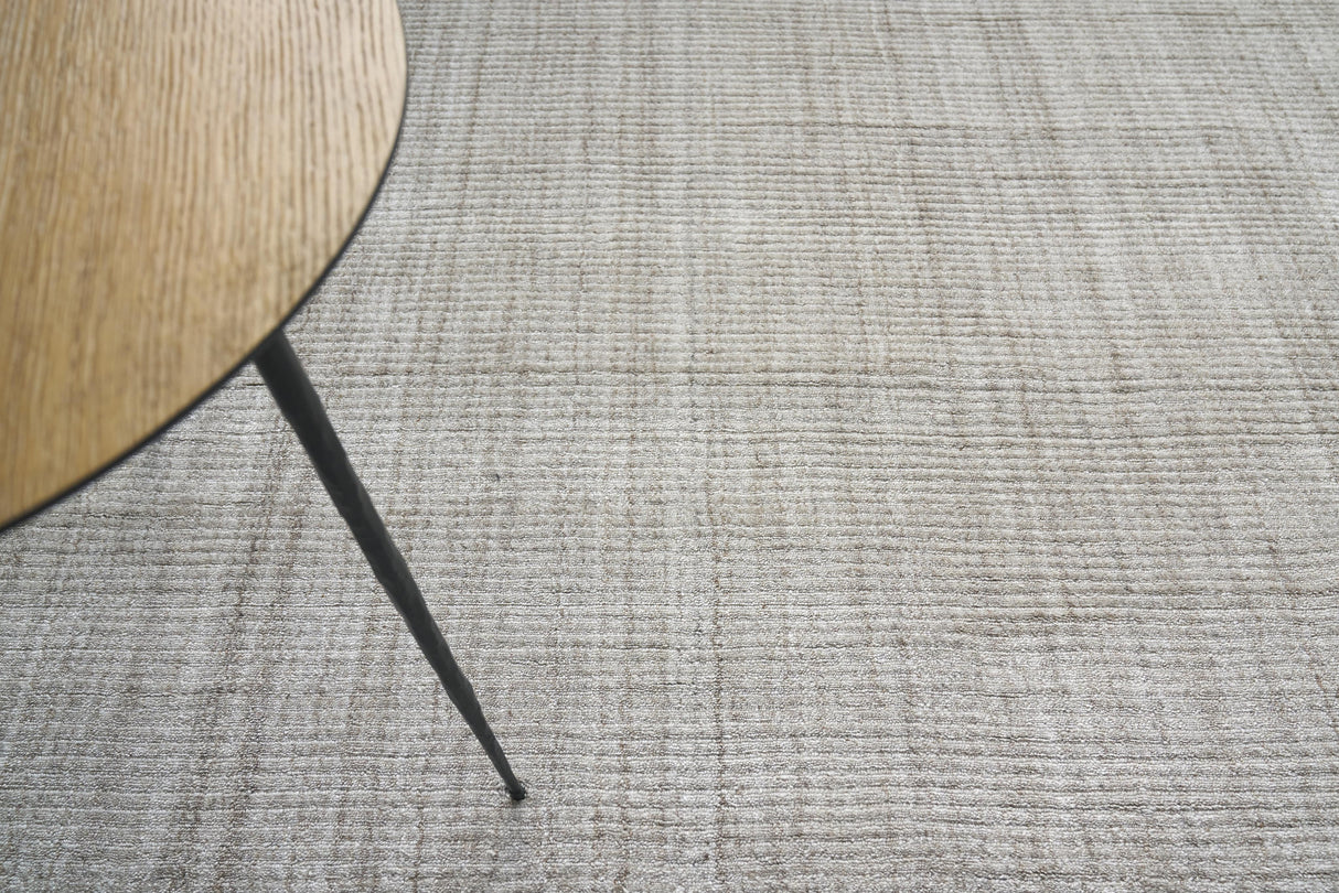 Exquisite Rugs Robin Hand-loomed Bamboo Silk/Wool 3782 Light Beige 8' x 10' Area Rug
