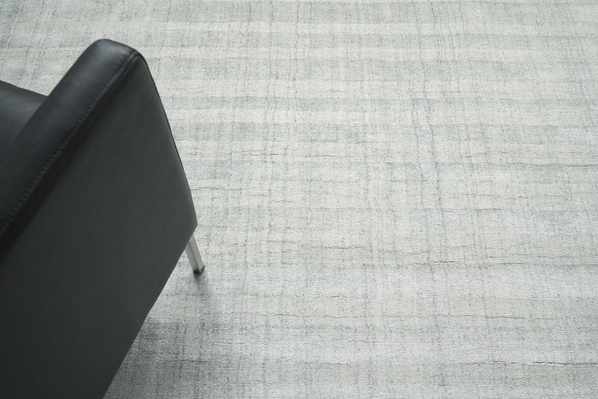 Exquisite Rugs Robin Stripe Hand-loomed Bamboo Silk/Wool 3783 Ivory/Gray 10' x 14' Area Rug