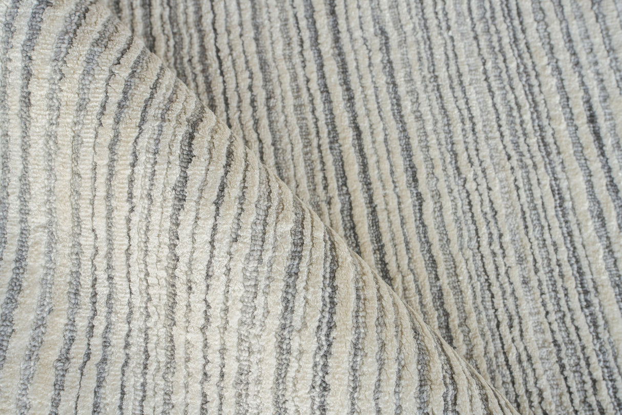 Exquisite Rugs Rossini Hand-loomed Nylon/PET yarn Yarn 4695 Ivory/Gray 12' x 15' Area Rug