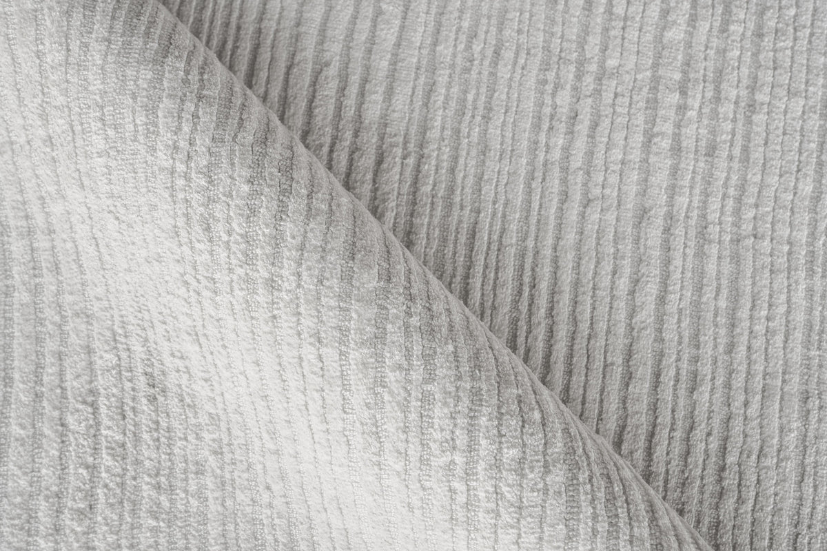 Exquisite Rugs Rossini Hand-loomed Nylon/PET yarn Yarn 4697 Ivory 12' x 15' Area Rug