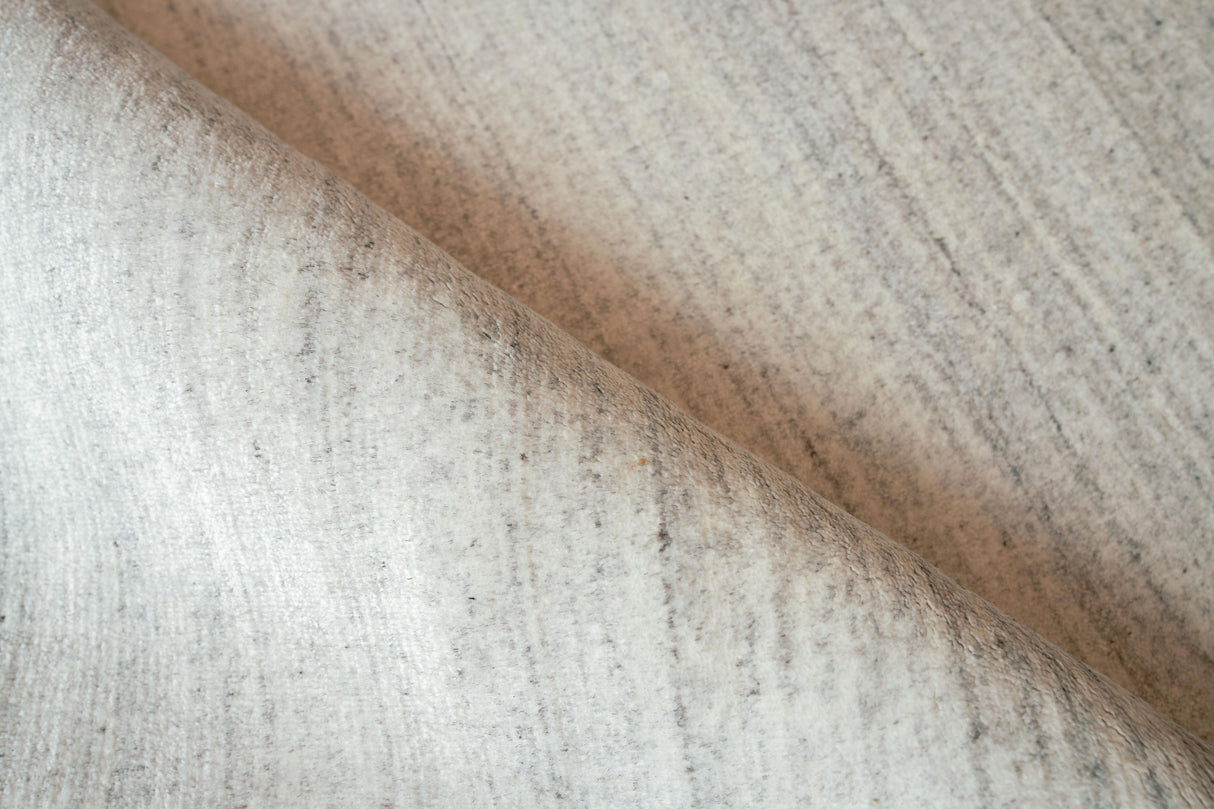 Exquisite Rugs Sanctuary Hand-loomed Bamboo Silk/Wool 9907 Ivory/Gray 15' x 20' Area Rug