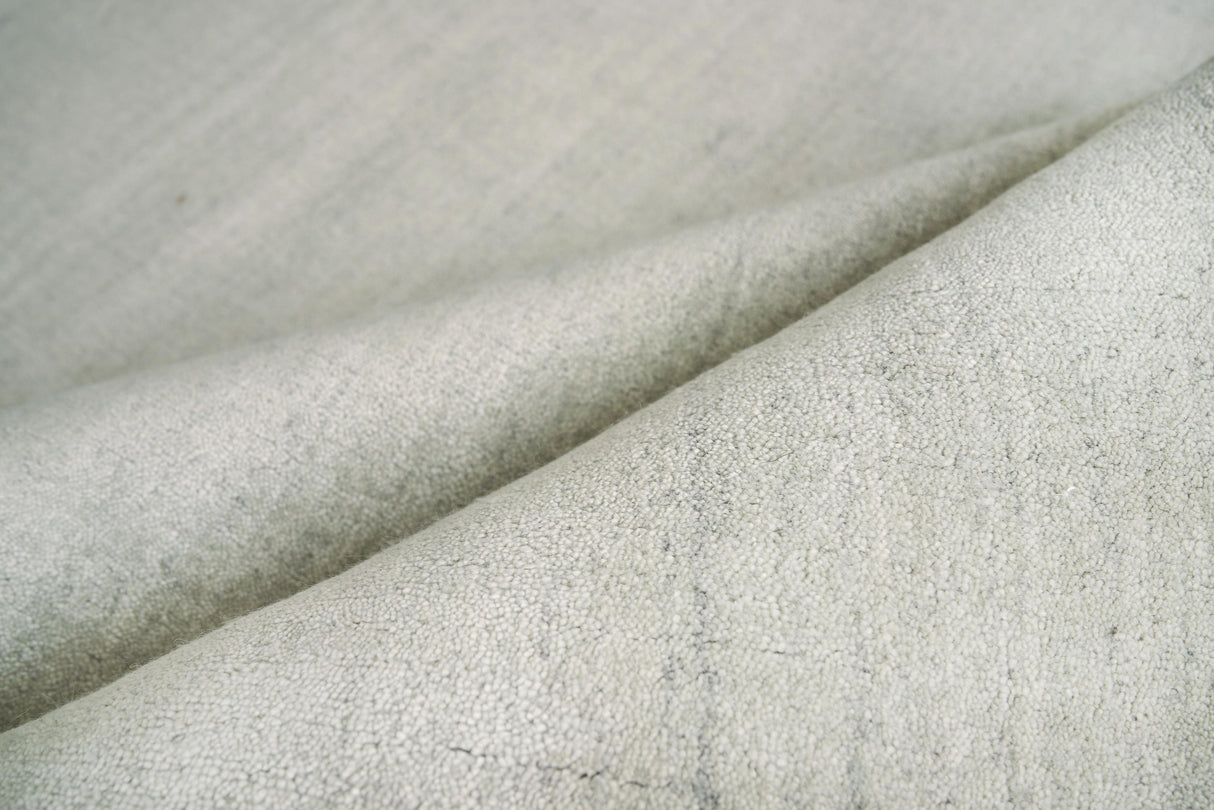 Exquisite Rugs Sanctuary Hand-loomed Bamboo Silk/Wool 9961 Taupe 10' x 14' Area Rug