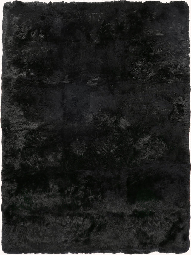 Exquisite Rugs Sheepskin Hand-stitched 3843 Black 5' x 8' Area Rug