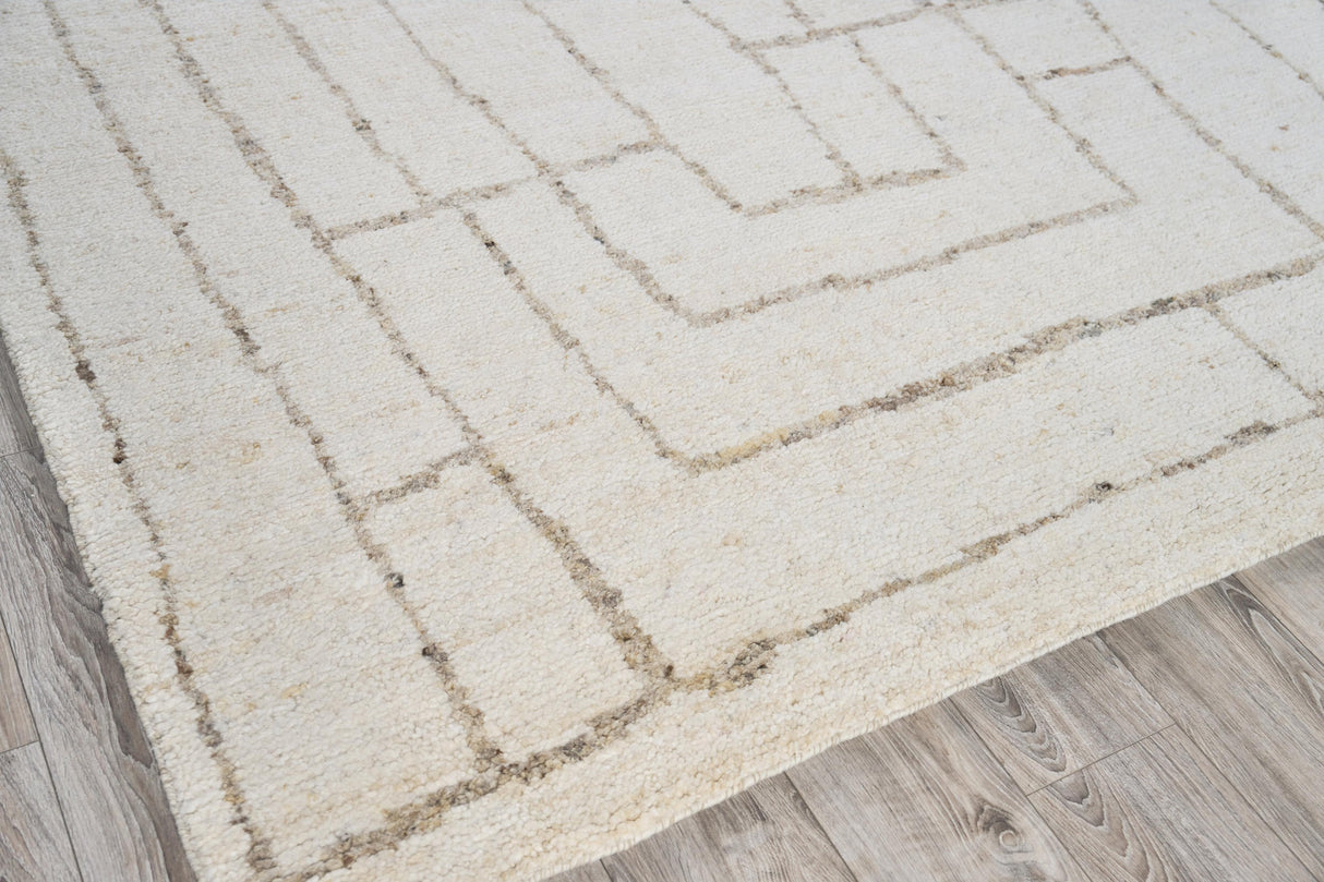 Exquisite Rugs Tahoe Hand-knotted Wool 5557 White/Beige 8' x 10' Area Rug