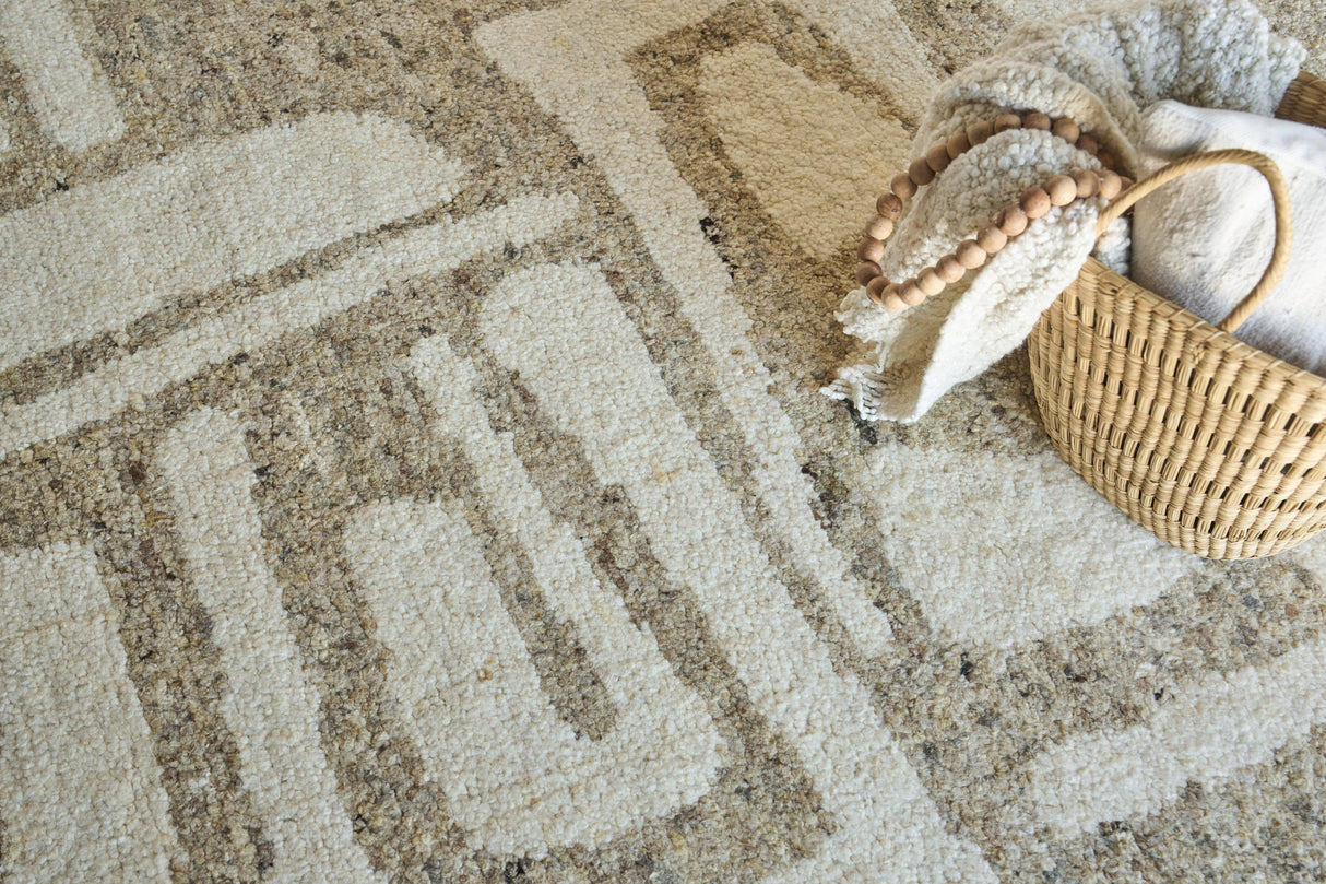Exquisite Rugs Tahoe Hand-knotted Wool 5558 Beige/Ivory 12' x 15' Area Rug