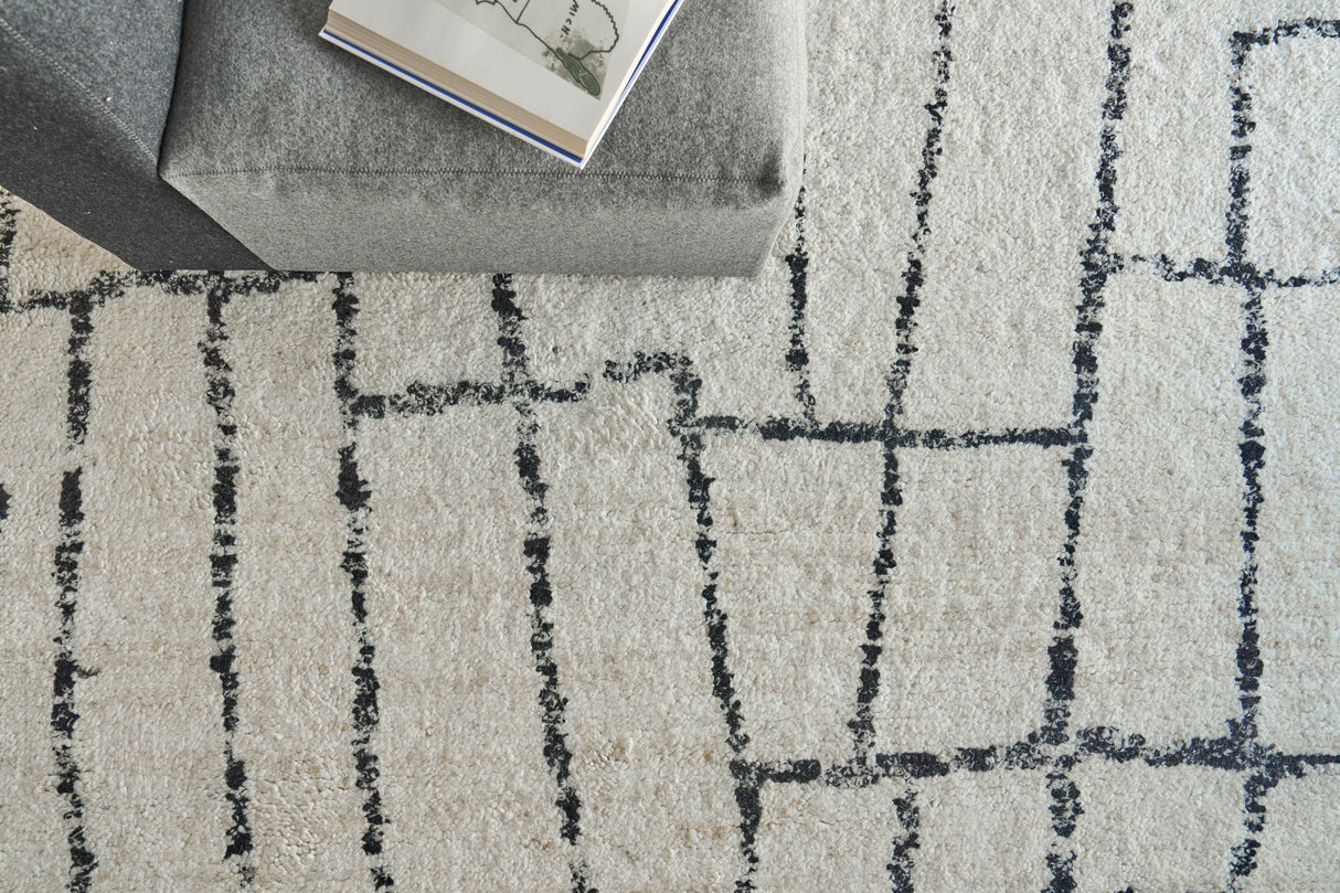 Exquisite Rugs Tahoe Hand-knotted Wool 5559 Ivory/Black 12' x 15' Area Rug
