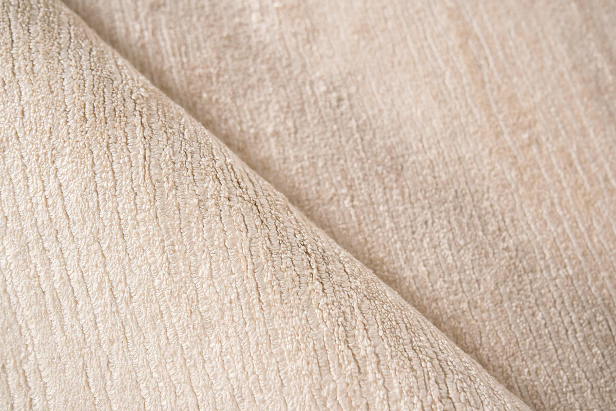Exquisite Rugs Tangaro Hand-loomed Bamboo Silk/Banana Silk 4435 Light Beige 10' x 14' Area Rug